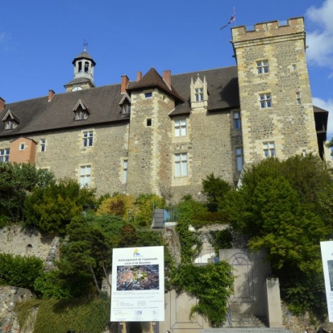 Aprs pas loin de 2 ans de travaux le Chteau des Ducs de Bourbon va bientt tre rendu  la population