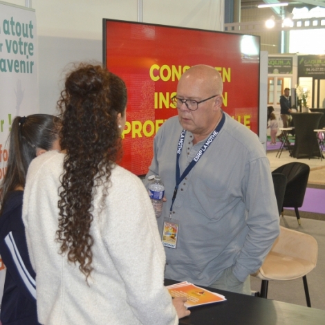 L'ESRP La Mothe met en avant ses diffrentes formations sur la Foire de Montluon jusqu' dimanche