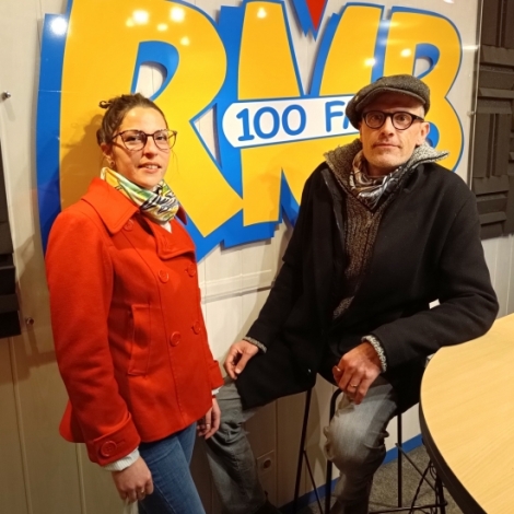 La Sall et Grgory Roulet de Borvoni les foulards du Bourbonnais installs  Couleuvre