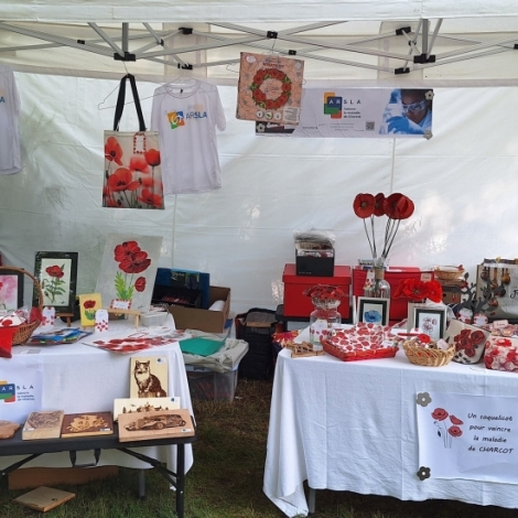 L'association Un coquelicot pour vaincre la maladie de Charcot a t cre pour informer sur la maladie