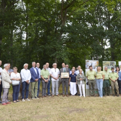 La valorisation du Rond de la Cave d'Isle-et-Bardais avec son sentier historique a t inaugure en Fort de Tronais ce jeudi 26 juin