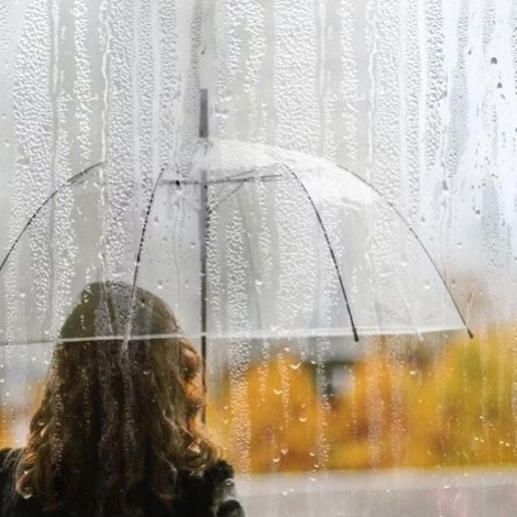 Le mauvais temps qui influe sur notre moral et notre corps, c'est le thme de la chronique sant du jour sur RMB