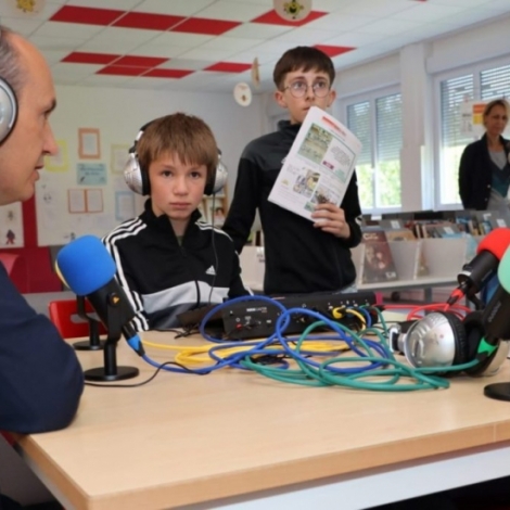 Le recteur d'Acadmie Karim Benmiloud rpond aux questions des collgiens commentryens