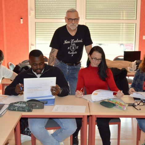 Les 1ers lves de la nouvelle formation d'ambulancier et leurs formateurs sont conquis
