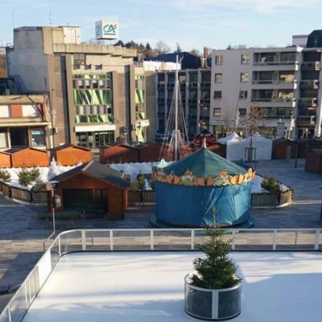 Les festivits de Nol seront de retour sur la place Jean Jaurs  Montluon ds le 5 dcembre