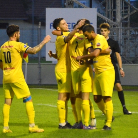 Montluon Football a russi sa 1re de la saison  domicile