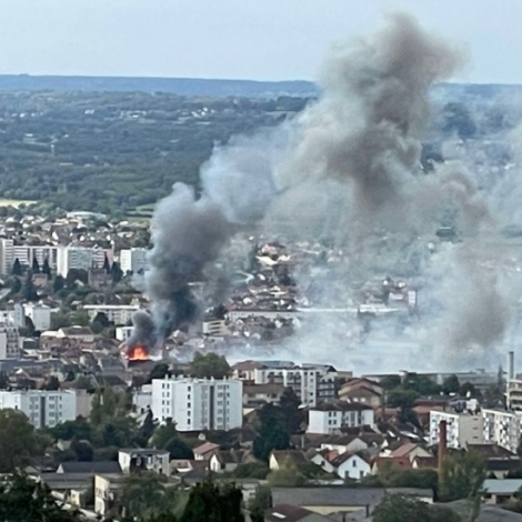 Retour sur l'incendie qui a ravag l'ancien cinma les Bourbons