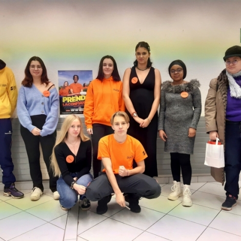 Sortie de promotion Unis Cit  Montluon : des jeunes en service civique qui ont fait le plein de confiance