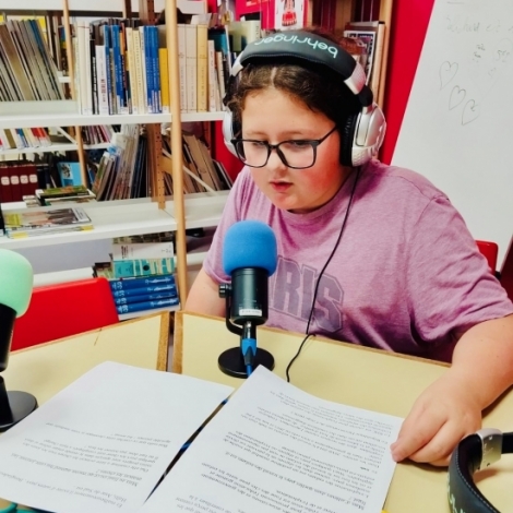 Un de nos journaliste en herbe d'Emile Mle  Commentry nous parle de la journe internationale contre le travail des enfants